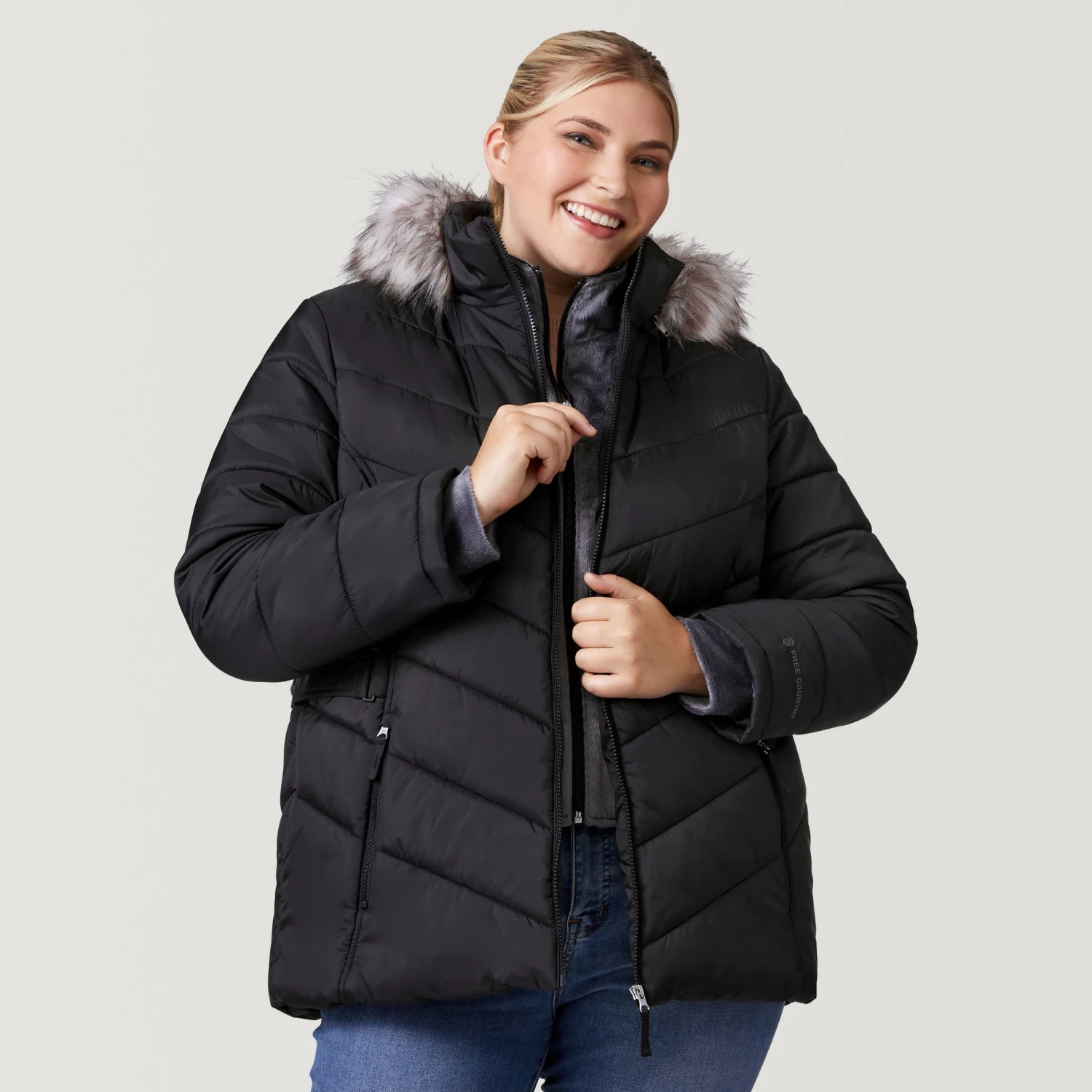 Women's Plus Size Unstoppable II Poly Air Touch Jacket 3 Women's Plus Size Unstoppable II Poly Air Touch Jacket - Image 3