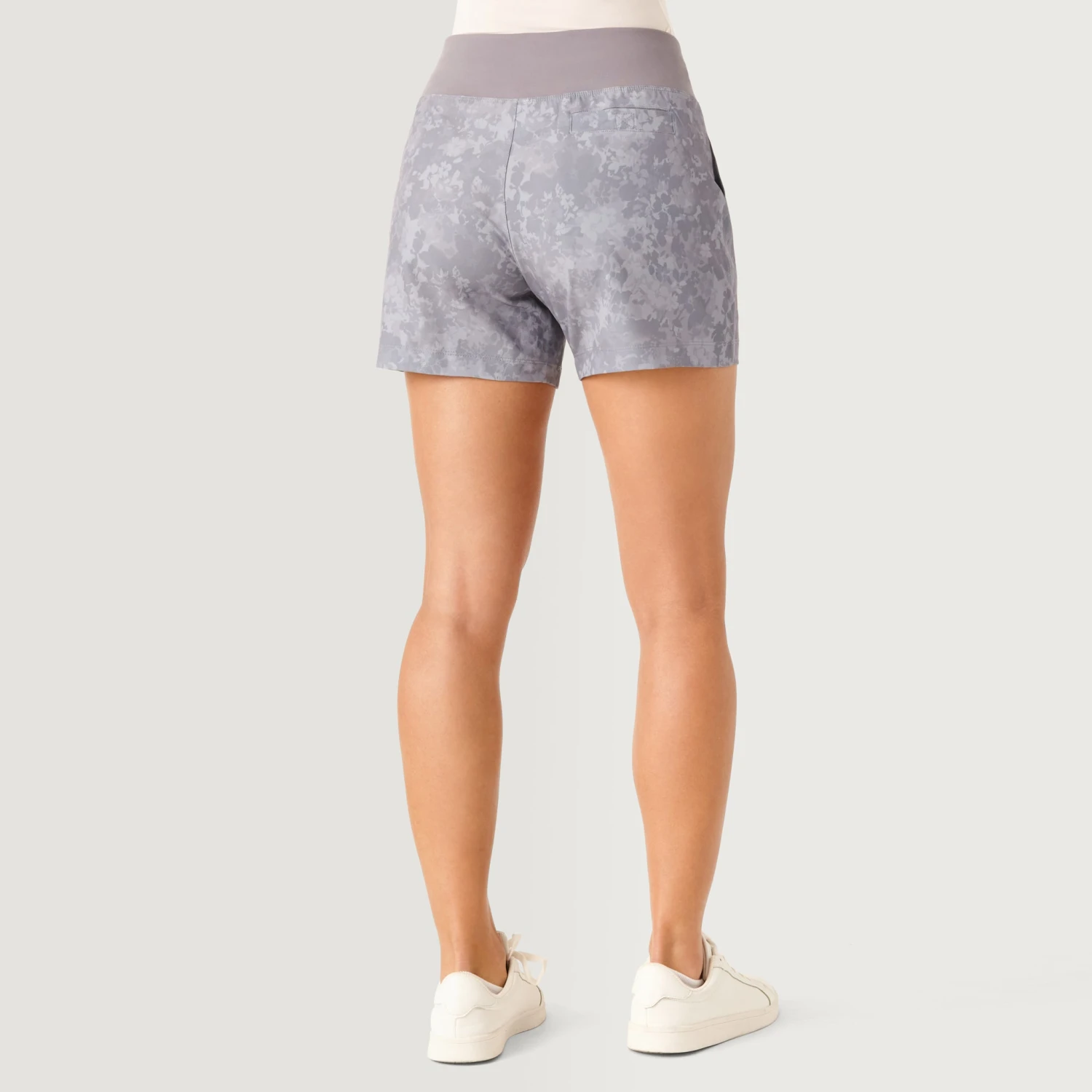 Women's Free 2 Explore Hybrid Short 11 Women's Free 2 Explore Hybrid Short - Image 11